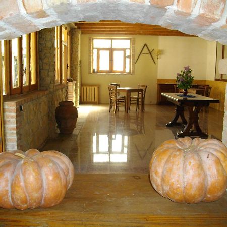 La Martinella Vila Canelli Exterior foto
